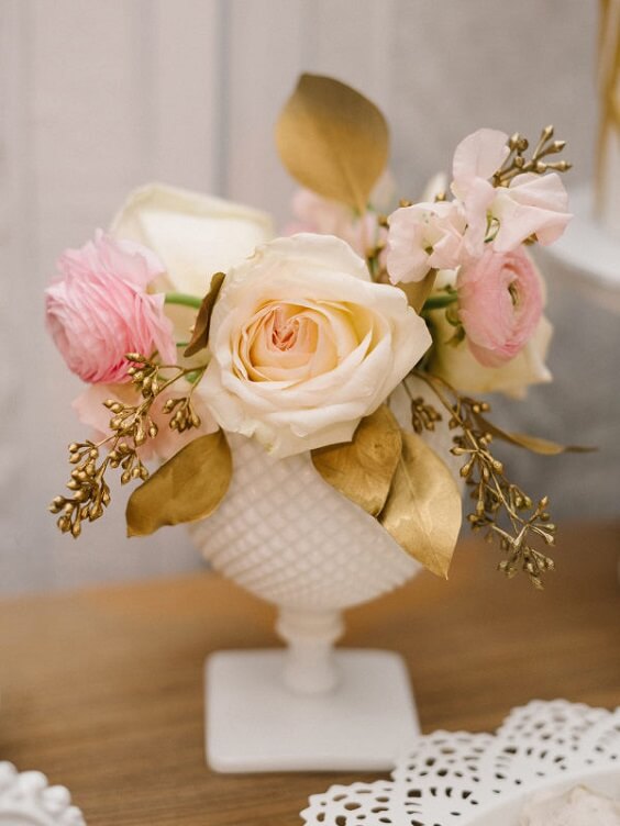 pink flowers with gold accent for light pink and gold summer wedding 2020