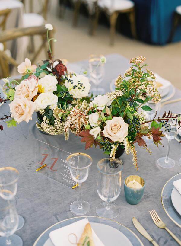 Wedding table decorations for Off White, Burgundy and Black Winter Wedding 2020