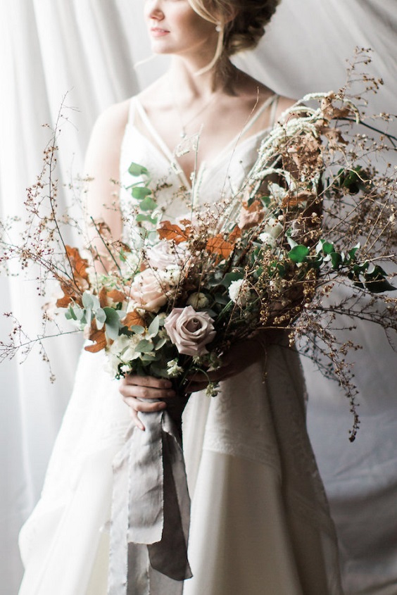 wedding bouquet for ridge grey and brown winter wedding 2021