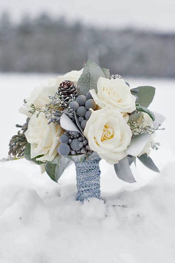 winter wedding bouquet for gray and dusty blue winter wedding 2021