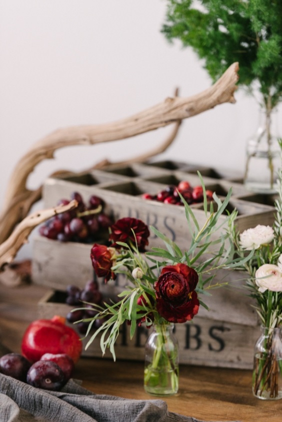 burgundy flowers and grey tablecloth for grey gold and burgundy fall wedding 2020