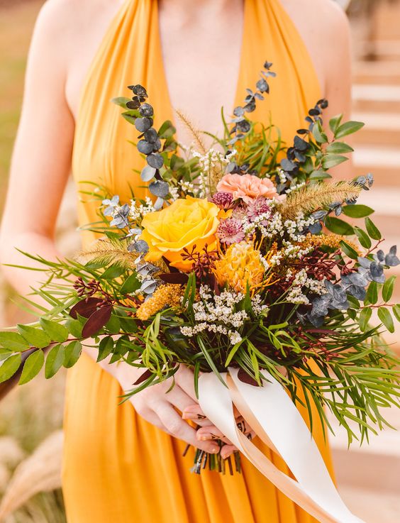 yellow bouquet for yellow and green april wedding 2020