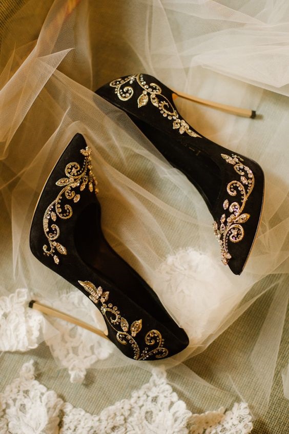 black and gold wedding shoes for black gold october wedding colors 2020