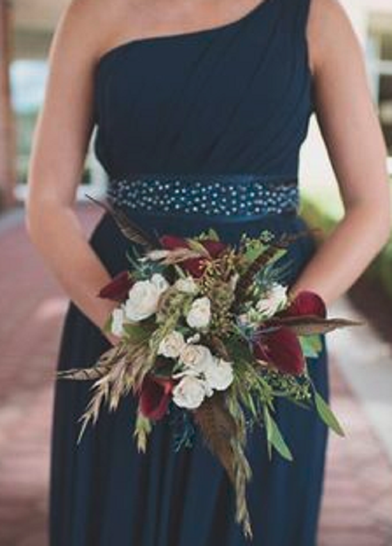 bouquets bridesmaid dresses for navy blue and burugndy white october wedding colors 2020