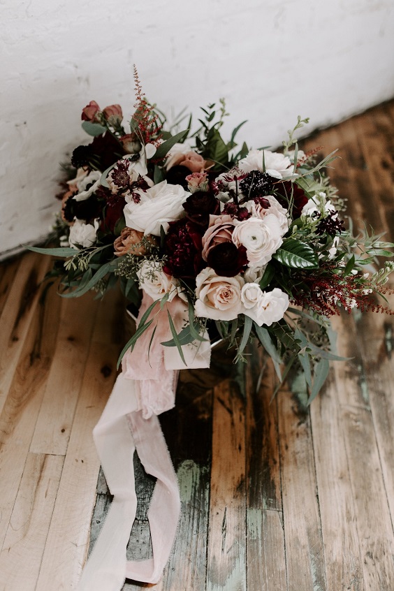 burgundy and blush bouquet for burgundy and brown december wedding 2020