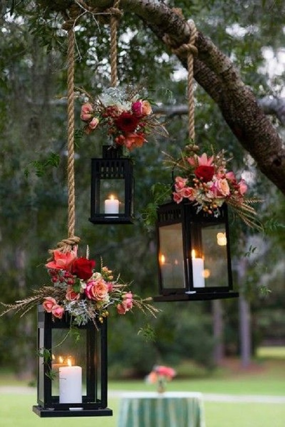 black and red lantern decor for black red fall wedding colors 2021