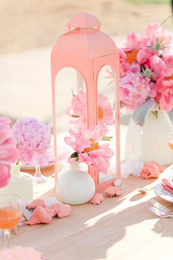pink and coral table centerpiece for pink coral beach wedding colors 2020