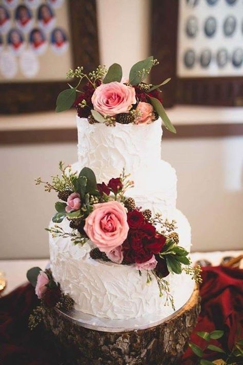 white wedding cake burgundy and pink flower decorations for black white burgundy wedding color