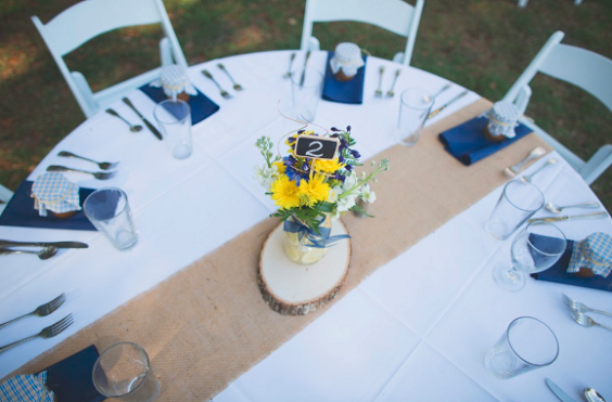 navy blue table cloth yellow blue table garland