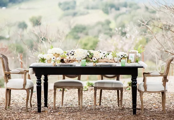 black table gold table centerpiece for black gold green black and gold wedding