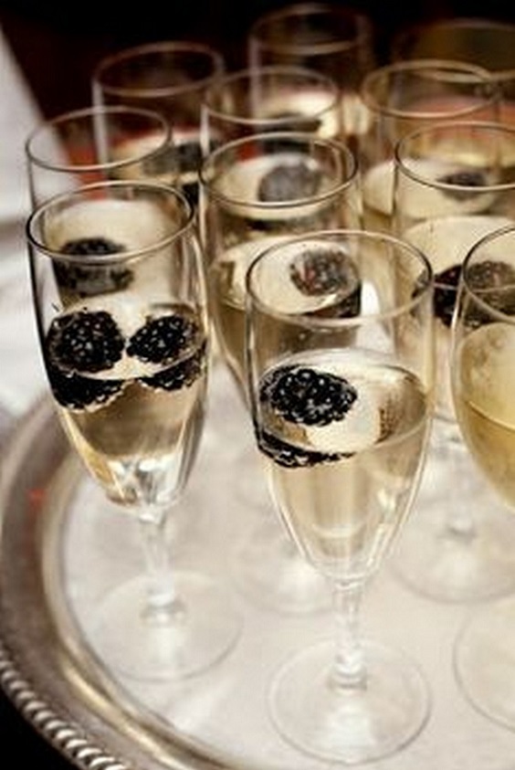 black and gold wine glass for elegant black and gold wedding