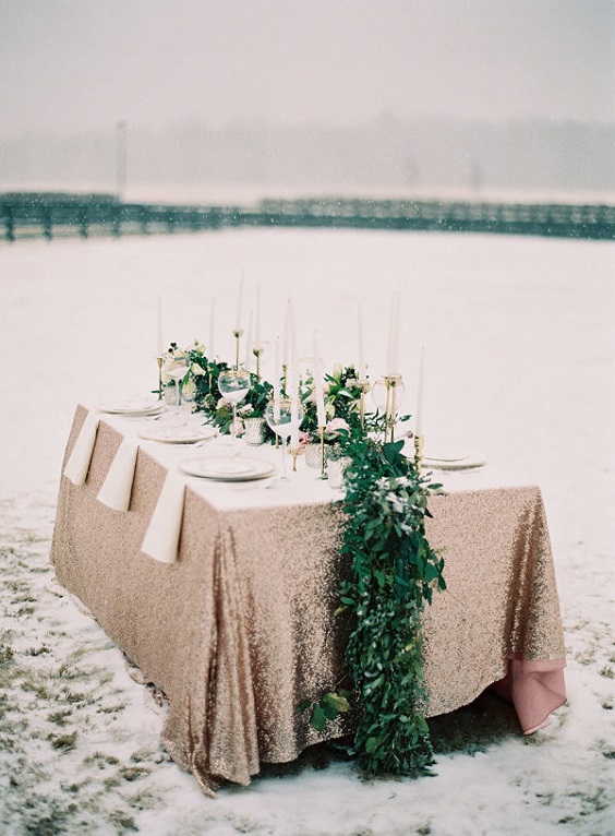 gold table cloth for winter black and gold wedding