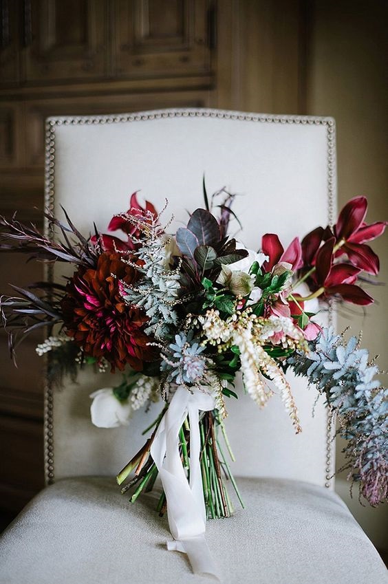 dusty blue and berry bouquet for rustic outdoor wedding colors berry and dusty blue