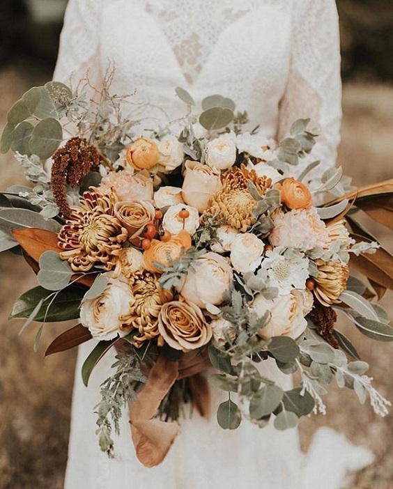 sage green and terracotta bouquet for rustic outdoor wedding colors sage green and terracotta