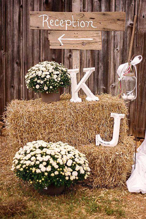 taupe and white wedding direction signs for taupe and white country chic wedding