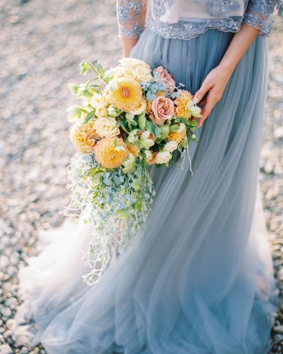 dusty blue bridesmaid dresses dusty blue and yellow bouquets for dusty blue and yellow blue and yellow wedding