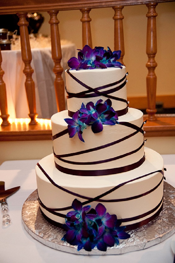 teal and purple wedding cake for peacock teal and purple wedding